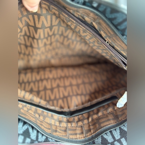 PRICE CUT! Fashion ‘look a like’ bag. Brand New; Actually, a Very nice bag! - Picture 7 of 10